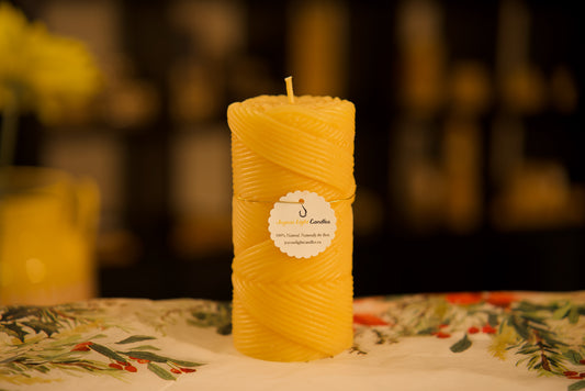 Creative pure beeswax spool-shaped pillar candle, unique crafting-themed decor, 2.75x5.75 inches